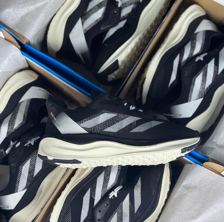 Adizero Preto/Branco