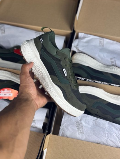 UltraRange Neo - (Linha Premium) x Verde Militar