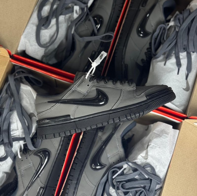 DUNK TWIST - Grafite