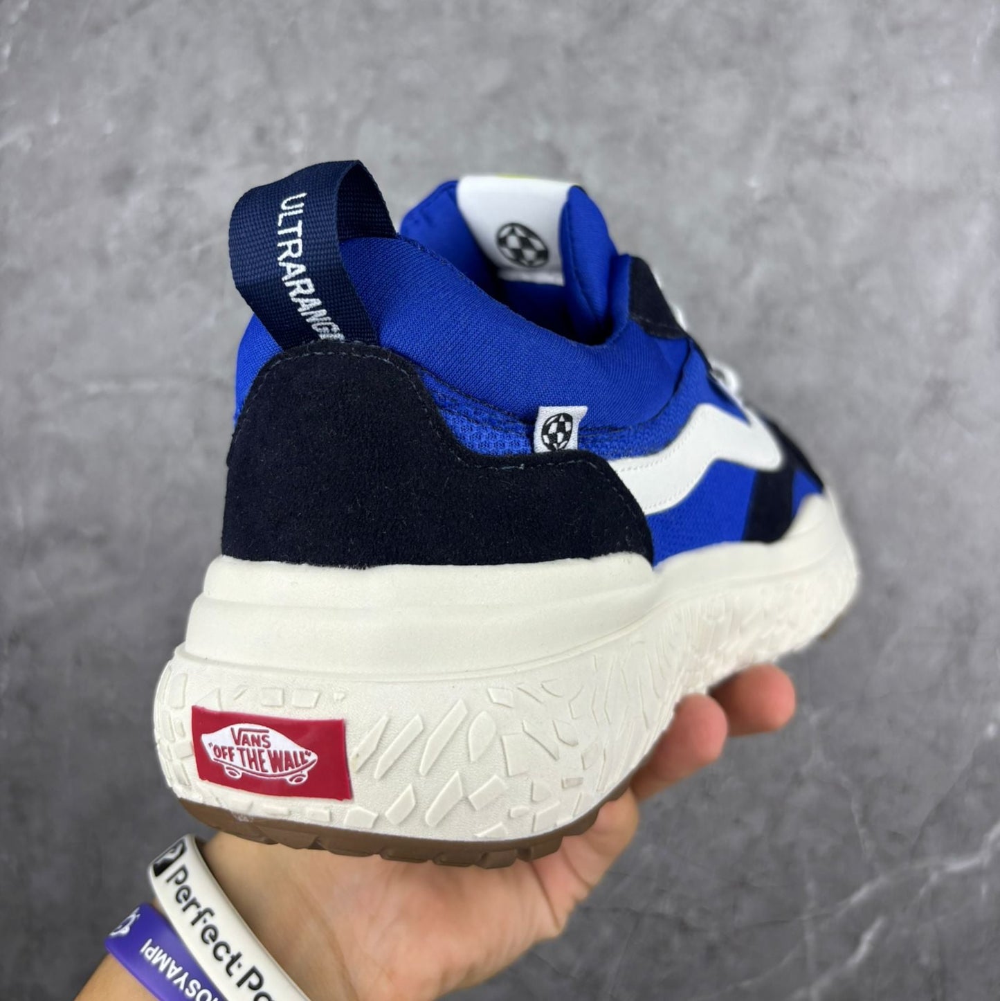 UltraRange Neo - (Linha Premium) x Royal/Marinho