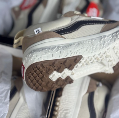 UltraRange Neo - (Linha Premium) x Off/Café