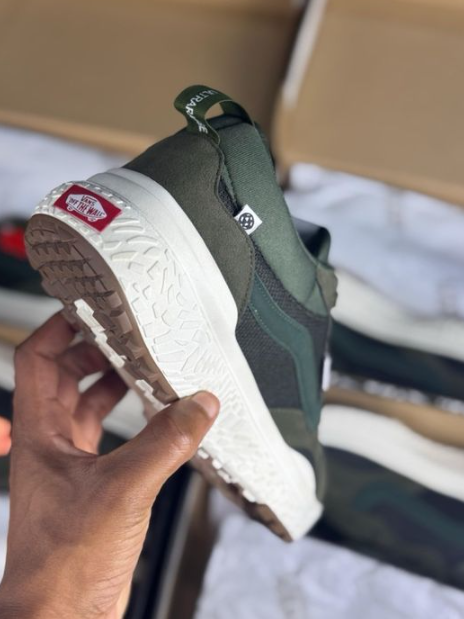 UltraRange Neo - (Linha Premium) x Verde Militar