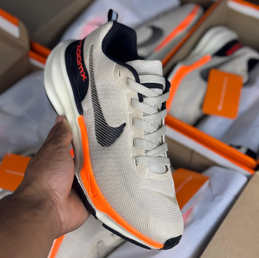 ZoomX - (Linha Premium) Areia/Preto