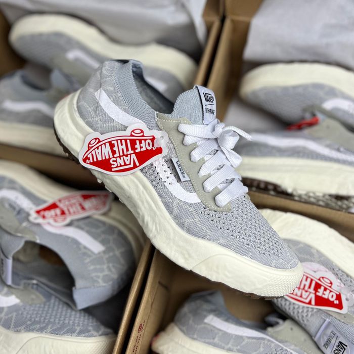 Tênis Vans Vr3 Feminino/Masculino - Sapato Casual Super Confortável e Ótima Durabilidade x Cinza