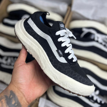 Tênis Vans Vr3 Sapato Casual Super Confortável e Ótima Durabilidade x Preto/Branco