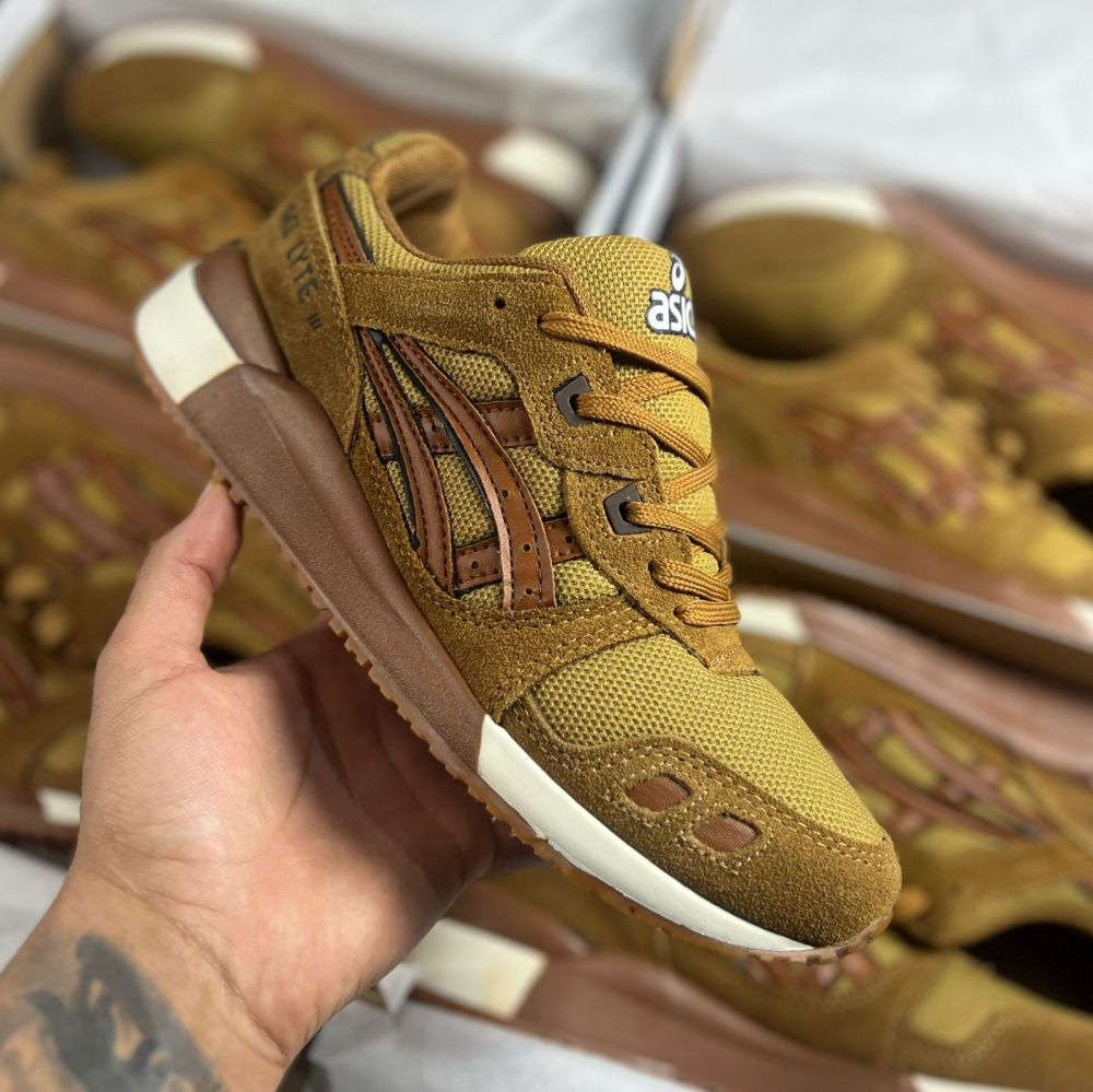 Tênis Masculino Asics Gel-Lyte III Caramelo Premium em Couro