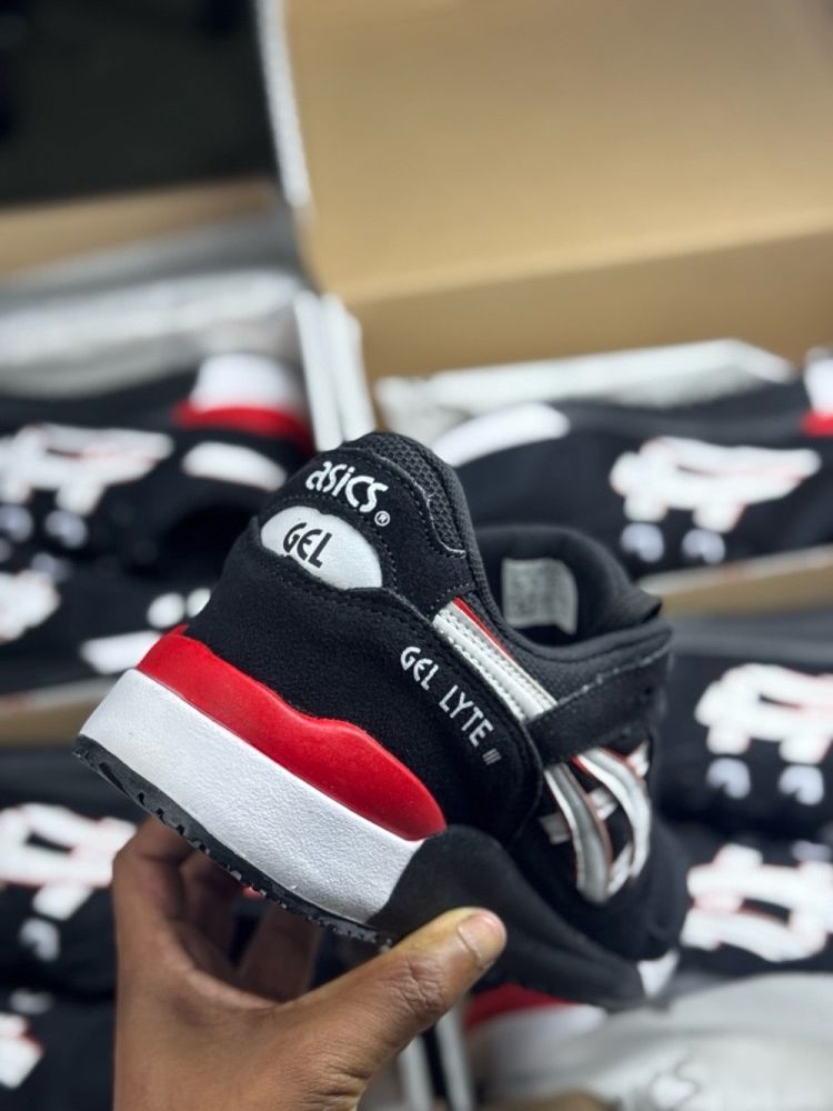 Tênis Masculino Asics Gel-Lyte III X Preto Premium em Couro